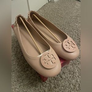 Tory Burch Mini Travel Ballet with Logo size 13